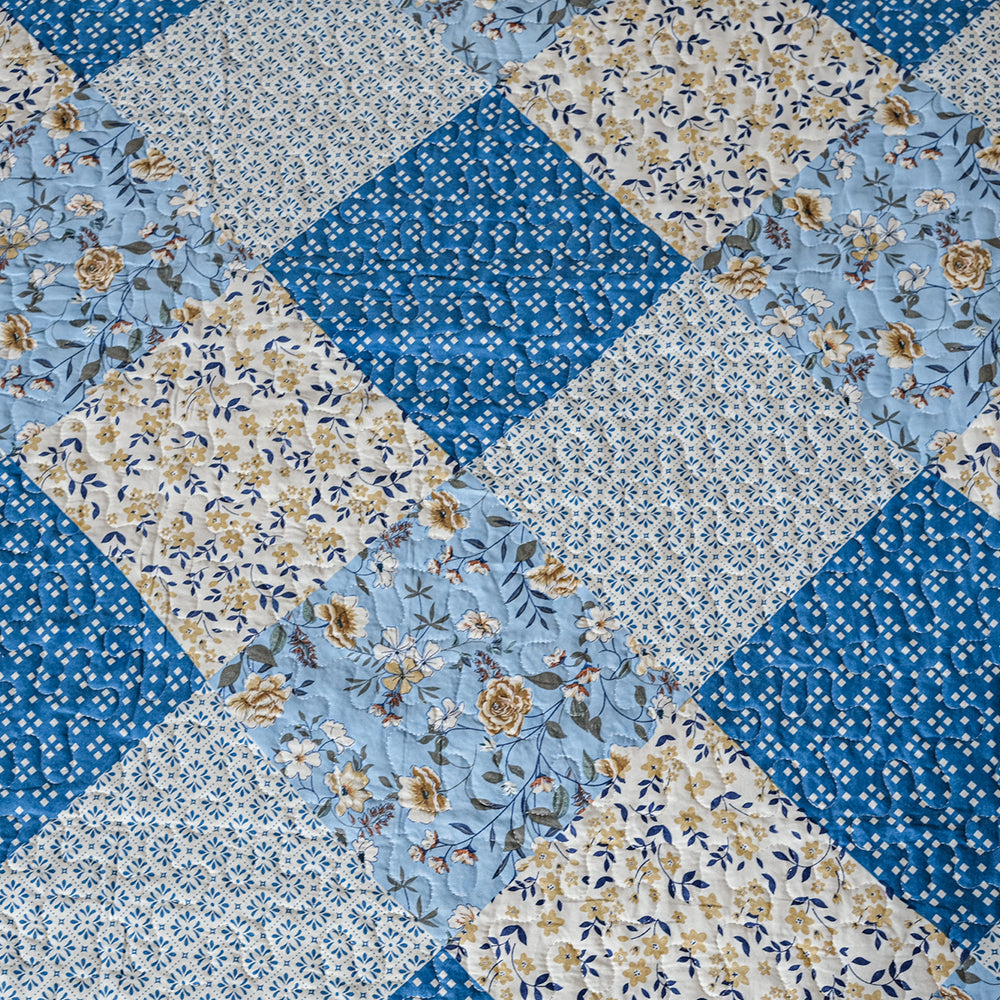 Ivory &amp; Blue Patchwork Bedcover